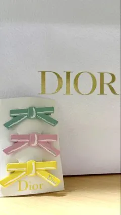 Dior ヘアピン 3本セット リボンモチーフのサムネイル