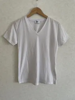 AZUL BY MOUSS VネックTシャツ ホワイト