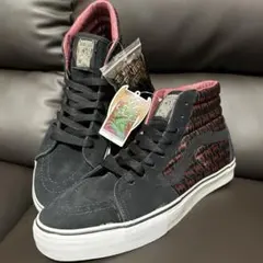 Item thumbnail for item 317f7cd9-fe9b-48b9-9550-7086a4f4df9d