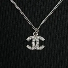CHANEL ココマーク ラインストーン ネックレスのサムネイル