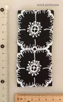 3-w　ミナペルホネン　はぎれ　anemone