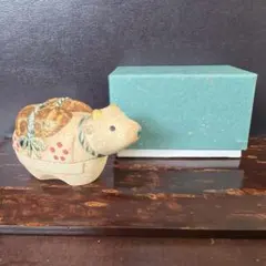 干支香合 俵牛　焼〆　清山作　縁起物 茶道具