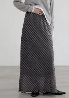 LOWRYS FARM シアーチェックフレアスカートのサムネイル