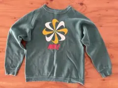 NIKE風車トレーナー