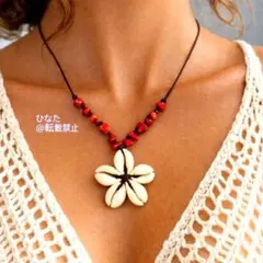 赤いターコイズ&シェルのネックレス♡ハワイアンジュエリー フラダンス♡天然石