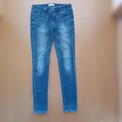 UNIQLOスキニーデニム 25インチ