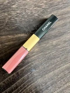 CHANEL ル ルージュ デュオ ウルトラ トゥニュ　69