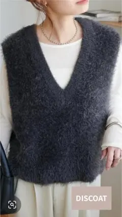 DISCOAT フェザーヤーンショートベスト チャコールグレー