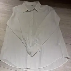 GU 白ブラウスのサムネイル