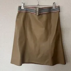 希少 美品 バーバリーブルーレーベル ノバチェック レザー スカート