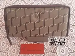 新品 ロベルタ ディ カメリーノ 長財布のサムネイル