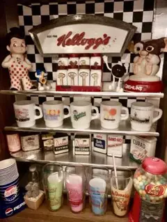 Kellogg's シェルフディスプレイラック4段