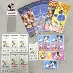 ディズニーランド　チケット　パスケース　ガイドブック　インフォメーション　レトロ