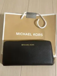 MICHAEL KORS ブラック長財布