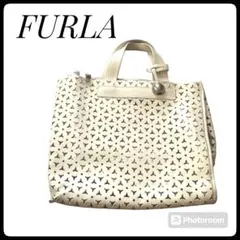 【FURLA】フルラ　花柄バック　アイボリー　トートバッグ　保管用巾着袋付き！