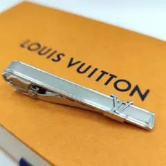 24811✨️ルイヴィトン ネクタイピン LV パンスクラヴァット イニシアル 24811✨️ルイヴィトン ネクタイピン LV パンスクラヴァット
