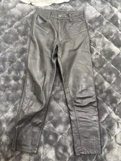 極美品！Paul Smith 牛革 カウ レザーパンツ ブラック 30インチ - メルカリ