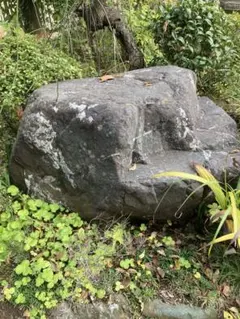 庭石　【引取り限定】 庭石の処分方法6選｜無料回収や引き取りについて詳しく解説