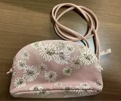 ポール&ジョー ミニショルダーポーチ