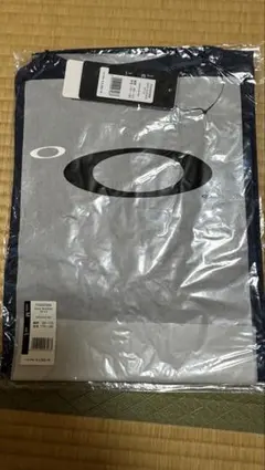 も*ん様 OAKLEY SLANT BLOCKING TEE 2.0 Lサイズのサムネイル