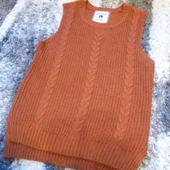 キャメル　ニットベスト　Lサイズ