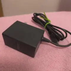 Nintendo、Switch純正ACアダプター充電器。