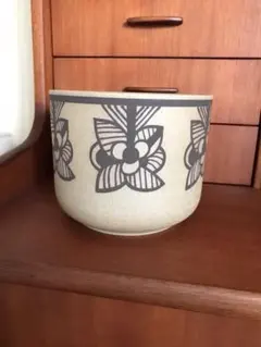 リサラーソン フローラ　鉢