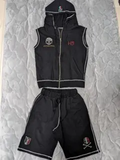 12/31まで。HYDROGEN フード付きベスト＆ショートパンツ セット