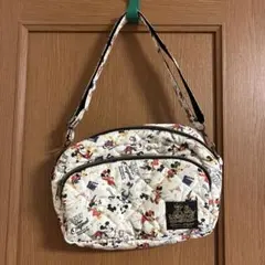 Mickey Mouse 柄 キルティング　ショルダーバッグのサムネイル