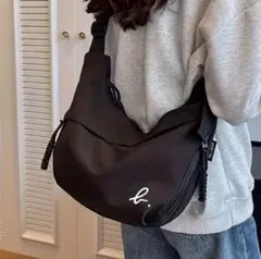 agnes b. アニエスベー サコッシュ ボディバッグ ショルダーバッグ 黒