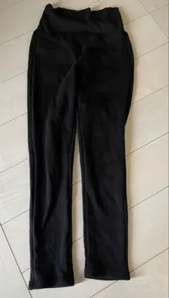 ブラックスリムフィットパンツ マタニティ　裏起毛