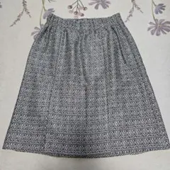 persodea white label　スカート 9号 ウエスト64 未使用