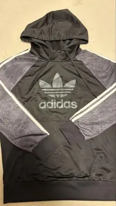 adidas グラフィックロゴ パーカー M ブラック/グレー