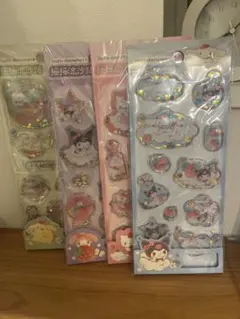 正規品　サンリオ キラキラ ウォーターシール 水シール 4枚