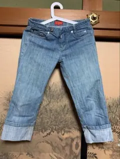 Item thumbnail for item 559beefc-b183-4305-9d96-7f1cf32cfce0