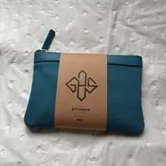 Item thumbnail for item e7183e05-c81c-43cb-83bf-f9bddb97425a