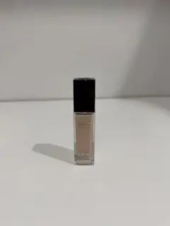 ディオールスキン　フォーエヴァー　スキン　コレクト　コンシーラー 00