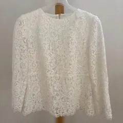 Ballsey ボタニカルレース　ペプラムブラウス　トゥモローランド