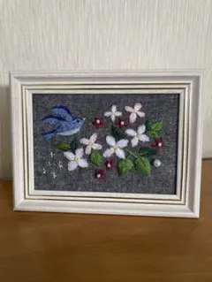 刺繍フレーム 初夏の木と幸せの青い鳥 - メルカリ
