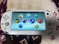 PS Vita PCH-2000 ホワイト/ライトブルー