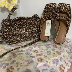 ヒョウ柄ミュールとショルダーバッグセット