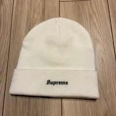 Supreme ニット帽 白 最高 神刺繍 - メルカリ
