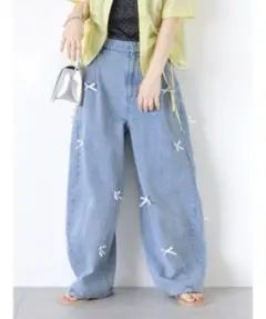 ehka sopo リボン付きワイドデニムパンツ ブルー フリーサイズのサムネイル