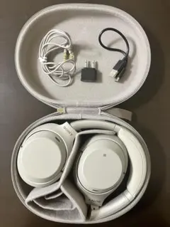SONY ヘッドホン WH-1000XM3 プラチナシルバーのサムネイル