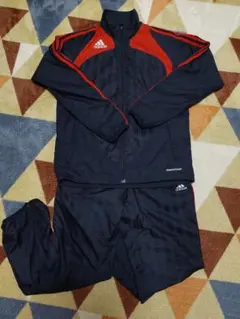 アディダス　ウインドブレーカー　上下セット