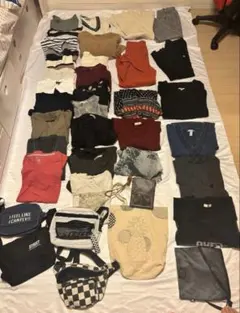 【オールシーズン！】　レディース服・カバン 37点まとめ売り