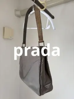 prada ワンショルダーバッグ　ナイロン×パイソン