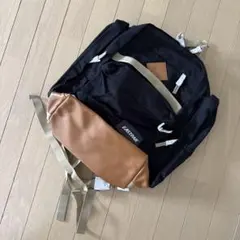 eastpak バックパックのサムネイル