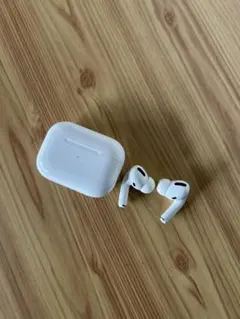 ジャンク AirPods本体 ホワイト 充電ケース付き