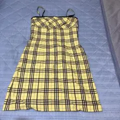 イエローと黒のチェック柄ノースリーブワンピース